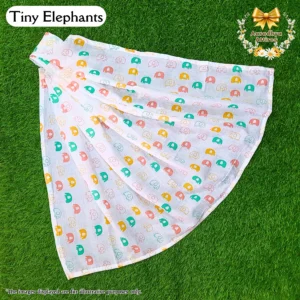 Mom Towel - Tiny Elephants - 90cm X 110cm